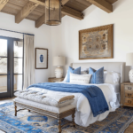 Mediterranean_bedroom_that_achieves_a_cohesive_and_harmonious_look_by_skillfully_balancing_colors_tex