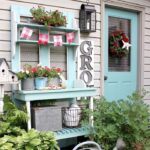 garden-décor-that-matches-your-door