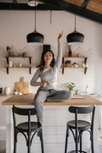 RECEPT A KONYHATERVEZÉSHEZ – Konyhatervező élmény-workshop a Bazsalikomos Kertben Egy személyes workshopra hívlak, ahol megmutatom, hogyan érdemes végiggondolni a konyhatervezéssel kapcsolatos döntéseket – érthetően, mégis mélységében.